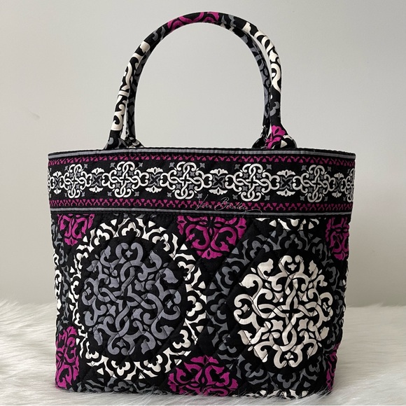 Vera Bradley Medium Tote in Canterberry Magenta Quilted - Picture 5 of 10